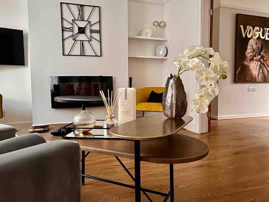 Anfield Home Sleeps 5 Close To Lfc Free Parking Liverpool Luaran gambar
